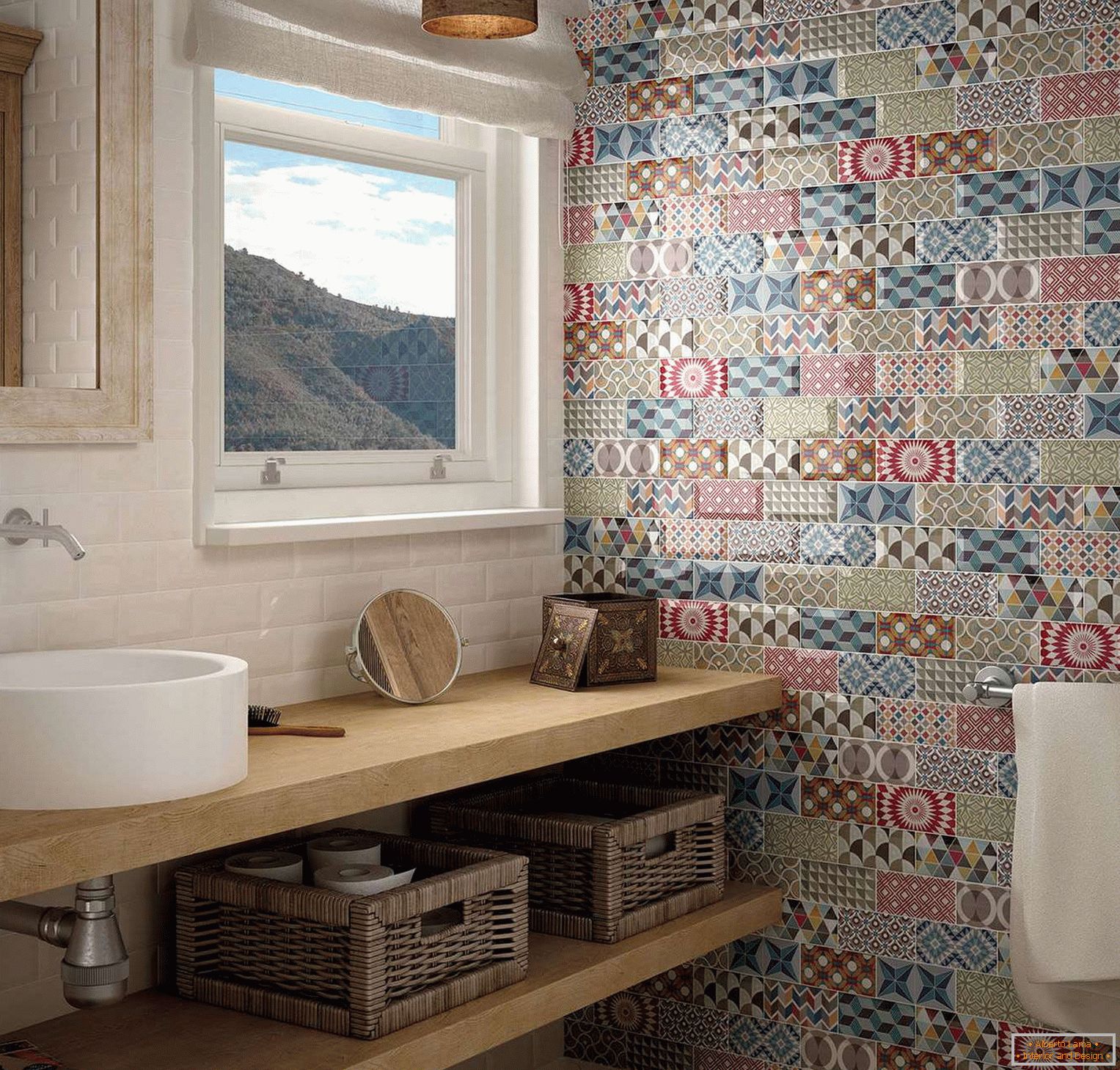 Mosaico de azulejos en el interior del baño