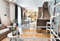 Diseño interior brillante de un apartamento en Budapest en tonos turquesa