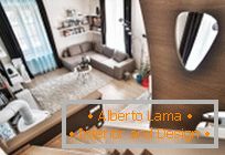 Diseño interior brillante de un apartamento en Budapest en tonos turquesa